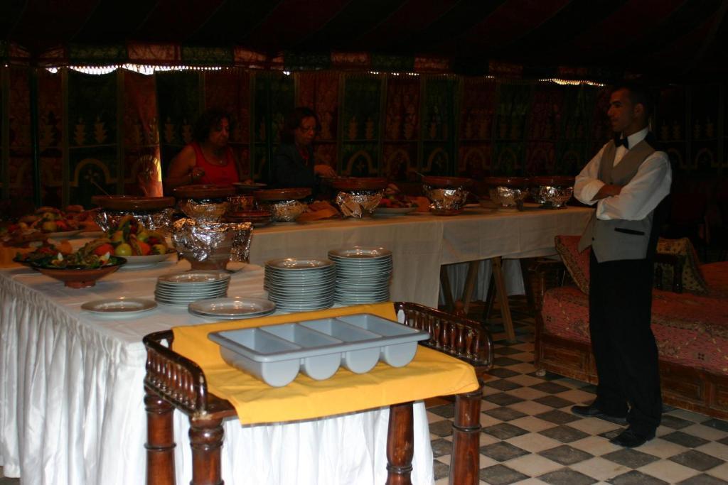 Hotel Riad L' Arganier D' Or Aït el Rhazi Dış mekan fotoğraf