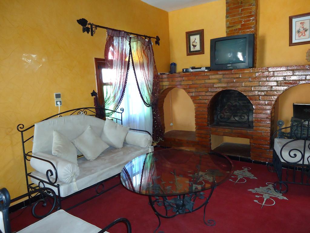 Hotel Riad L' Arganier D' Or Aït el Rhazi Dış mekan fotoğraf