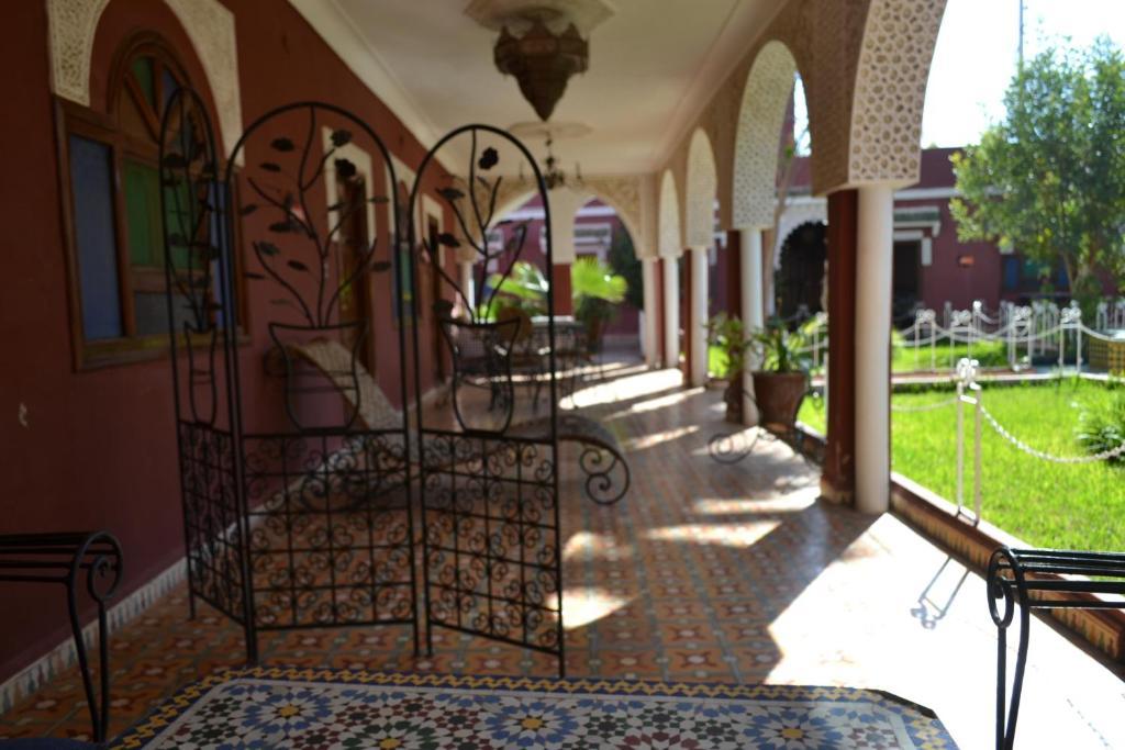 Hotel Riad L' Arganier D' Or Aït el Rhazi Dış mekan fotoğraf